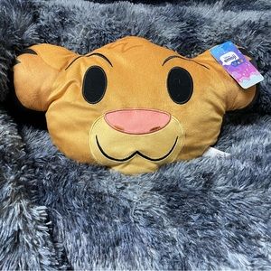 NWT Simba Emoji pillow